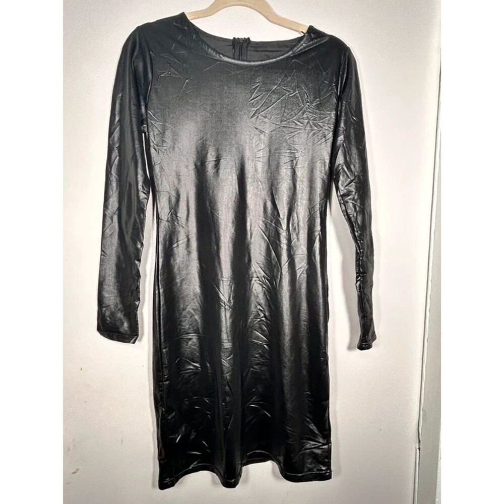 Costume Black dress with cape